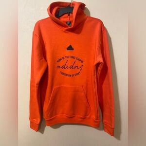 Adidas men’s women’s multi-sport sweatshirt Hoodie Bright Red NWT small